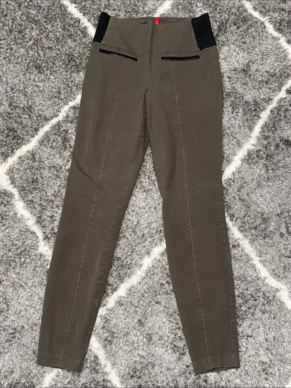 Size Medium SPANX Olive Green Slim Tapered Chinos with Black Waist Panels